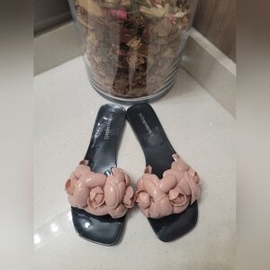 JEFFREY CAMPBELL FLORALEE FLAT JELLY SANDALS 7